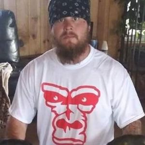 Meet your Posher, Corey